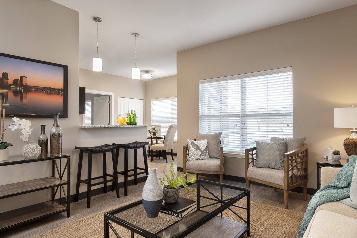 Apartments for Rent in Shiloh, IL Thirteen01 at Hartman Lakes